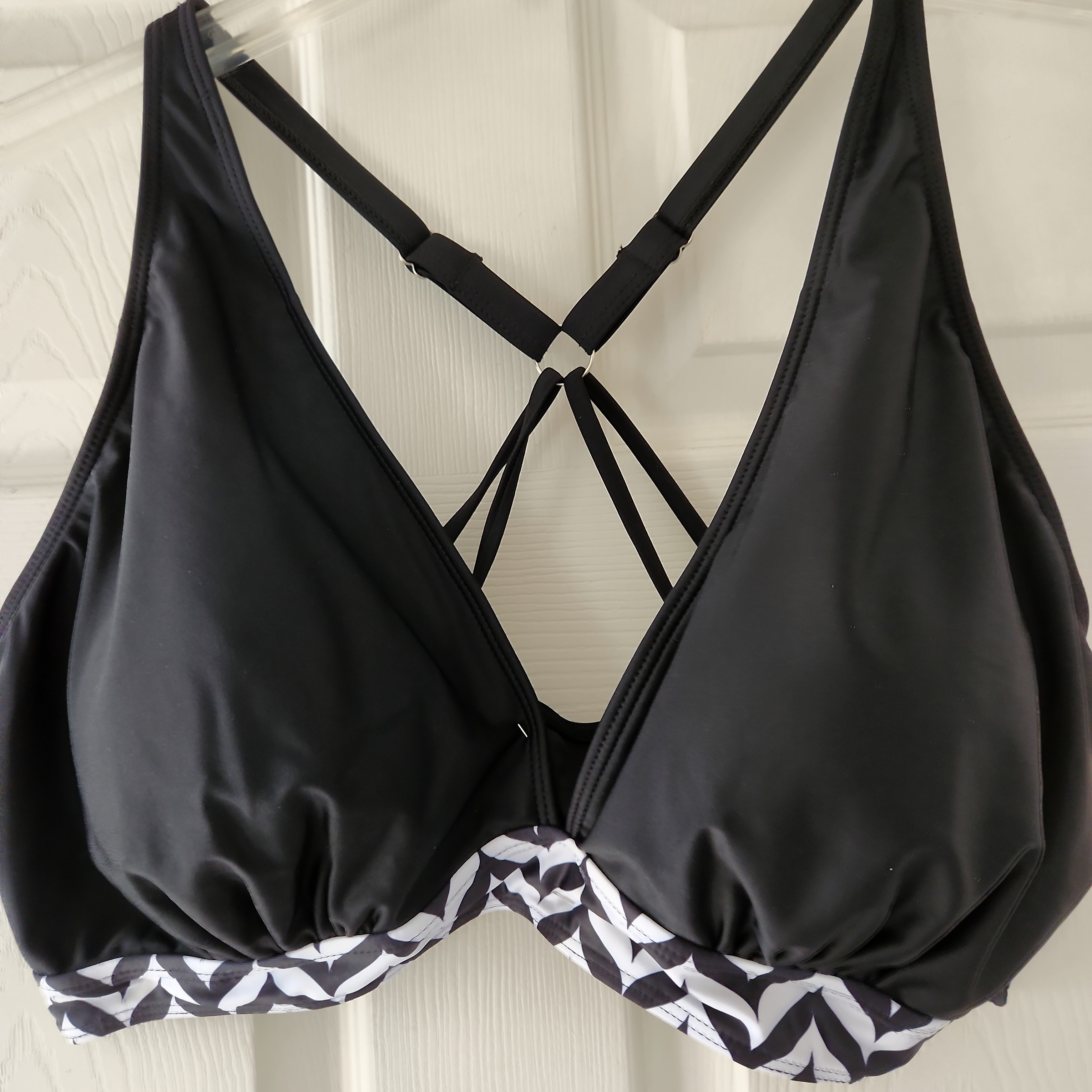 3pc BlkWht Swimsuit W Coverup Nwot